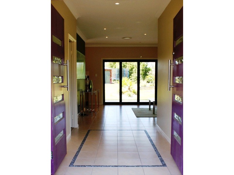 10 Glasstail Crescent, Narangba QLD 4504