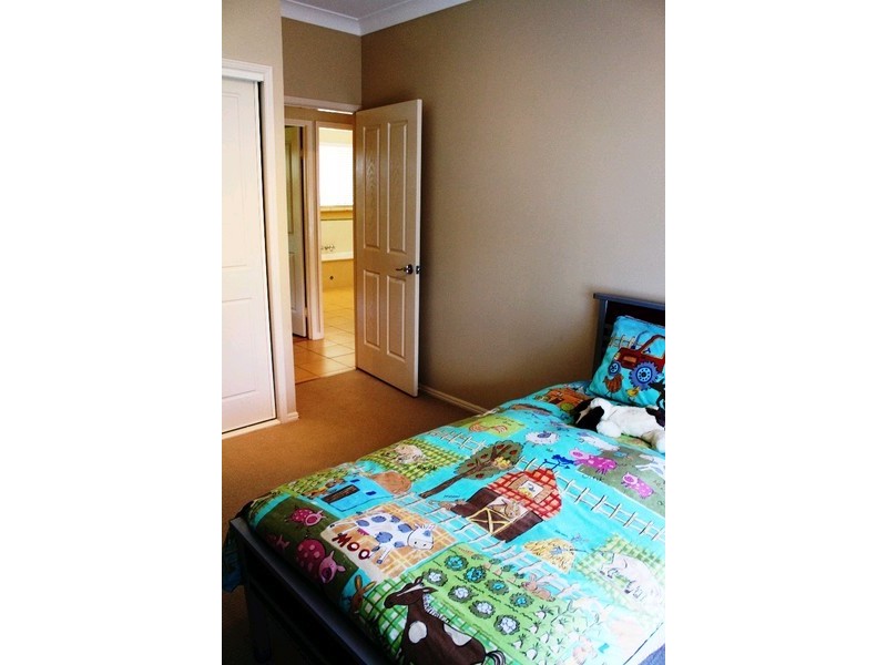 10 Glasstail Crescent, Narangba QLD 4504