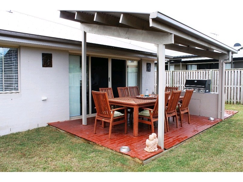 14 Park Grove Court, Kallangur QLD 4503