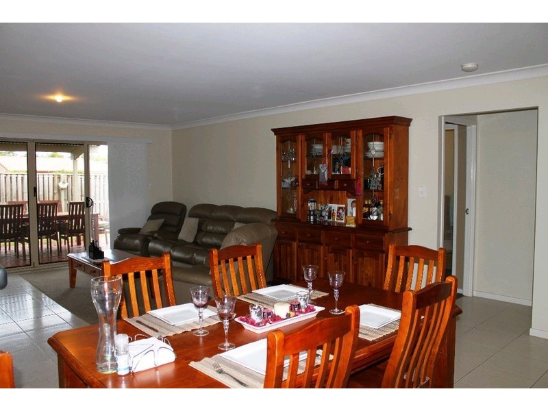 14 Park Grove Court, Kallangur QLD 4503