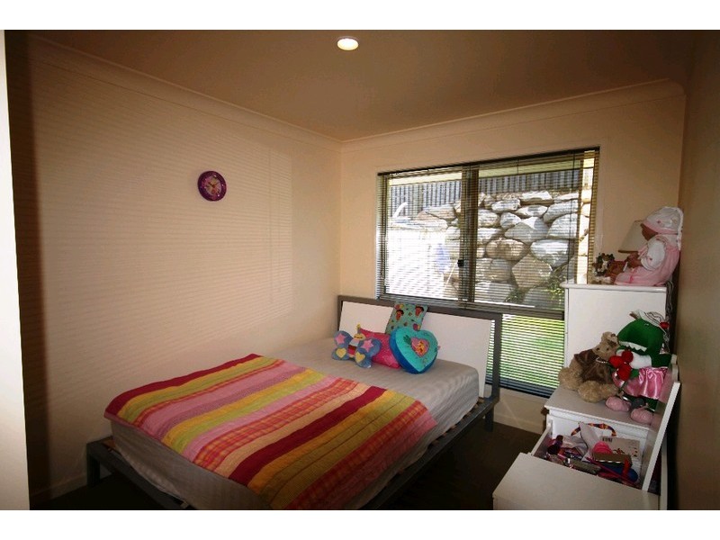 60 Balstrup Road, Kallangur QLD 4503