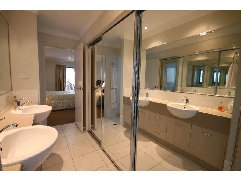 69 Wedgetail Circuit, Narangba QLD 4504