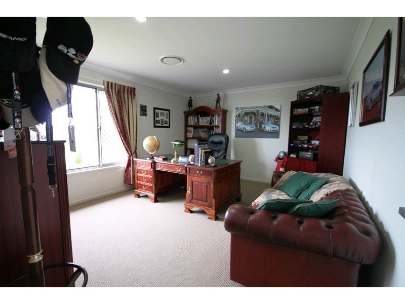 69 Wedgetail Circuit, Narangba QLD 4504