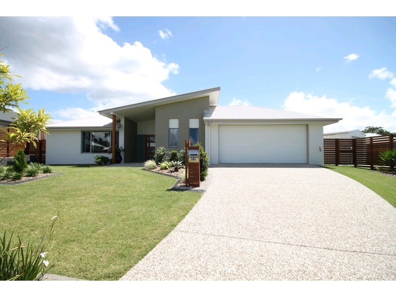 69 Wedgetail Circuit, Narangba QLD 4504