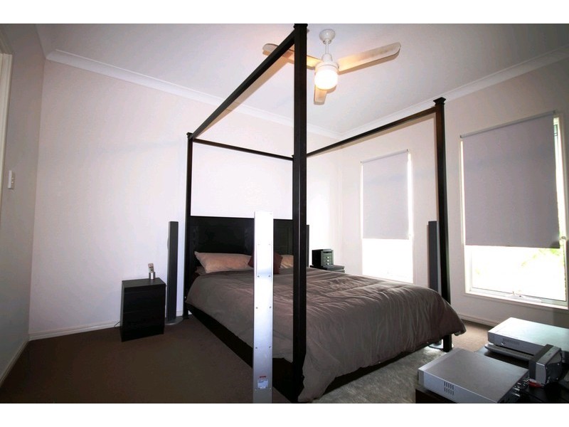 18 Morgan Street, North Lakes QLD 4509