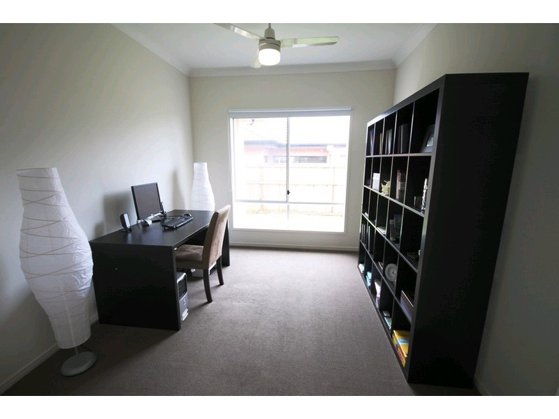 18 Morgan Street, North Lakes QLD 4509