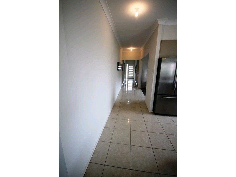 18 Morgan Street, North Lakes QLD 4509