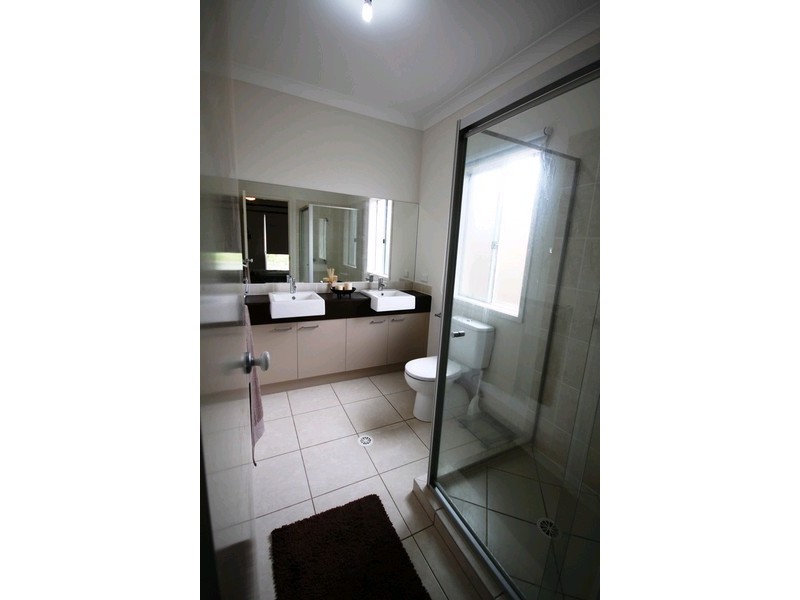 18 Morgan Street, North Lakes QLD 4509