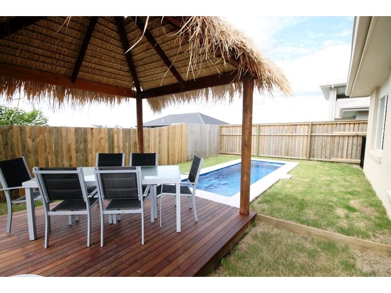 18 Morgan Street, North Lakes QLD 4509