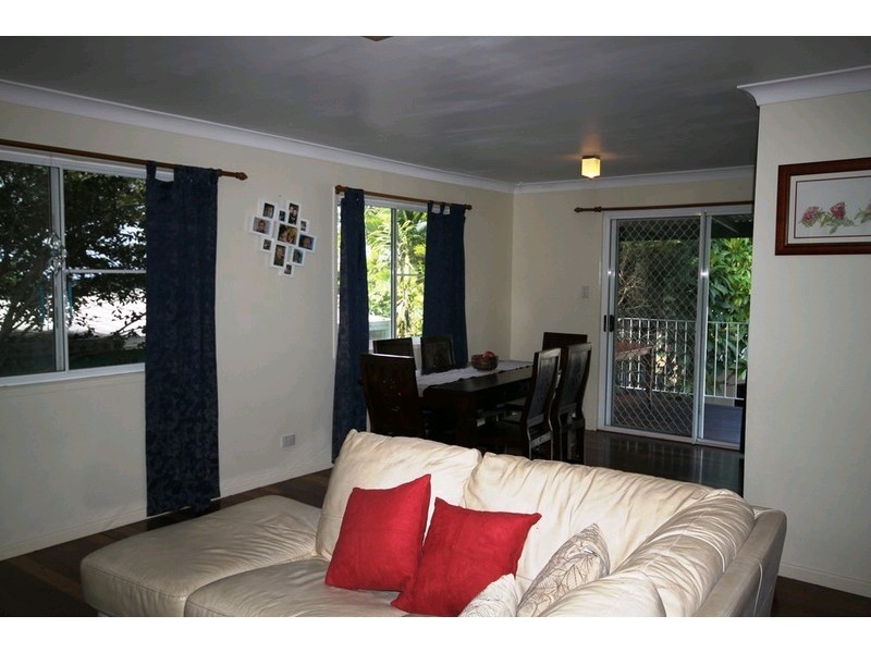 12 Neilson Street, Lawnton QLD 4501