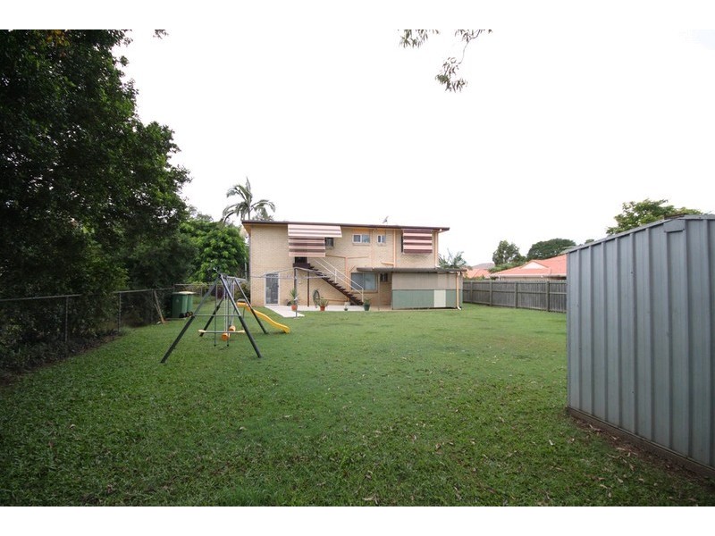 4 Mason Avenue, Kallangur QLD 4503