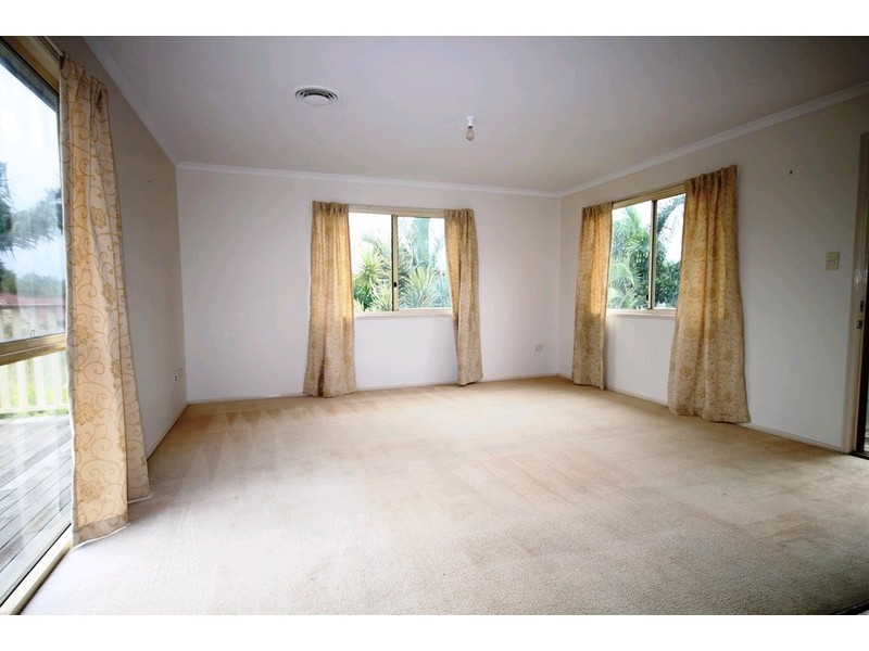 18 Wattlebrush Court, Murrumba Downs QLD 4503