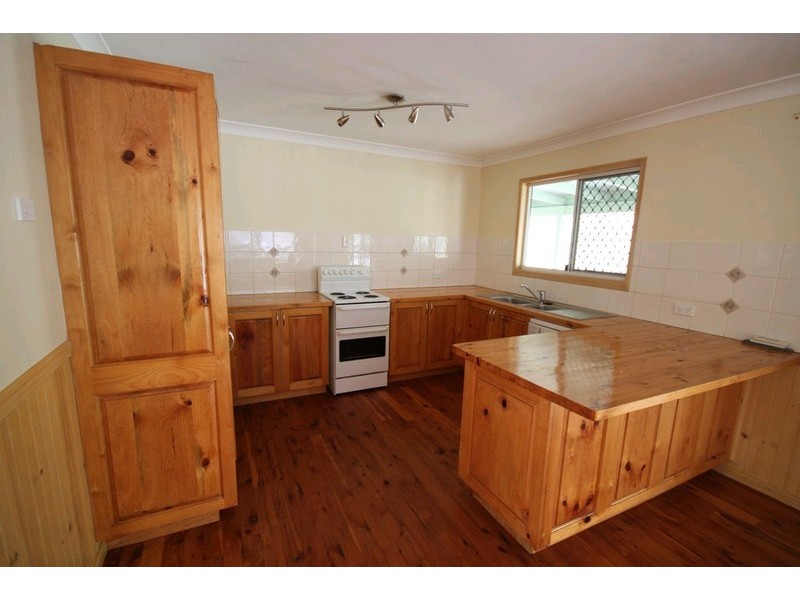 4 Wade Court, Lawnton QLD 4501