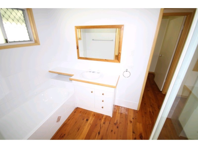 4 Wade Court, Lawnton QLD 4501