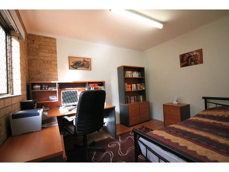 8 Sylvan Court, Kallangur QLD 4503