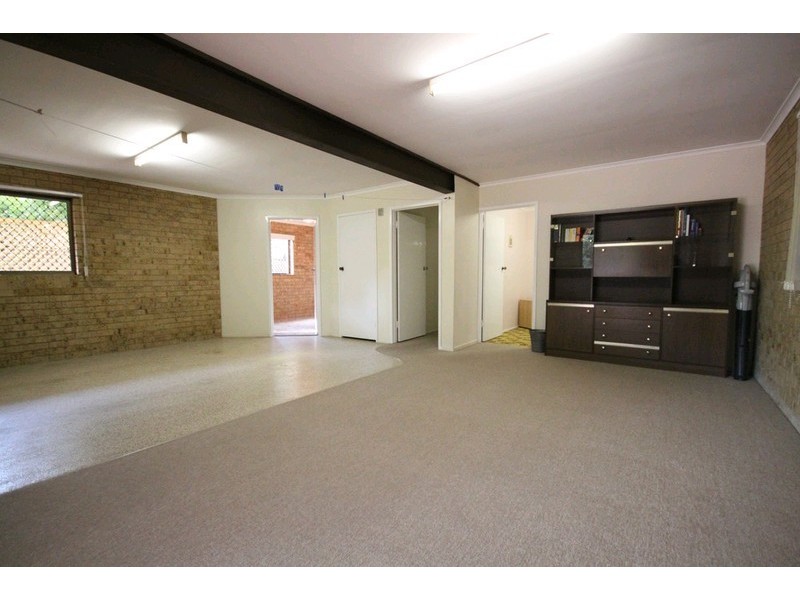 8 Sylvan Court, Kallangur QLD 4503