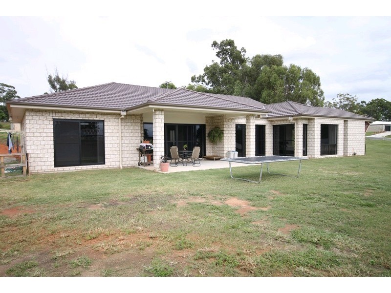 63 Dean Drive, Narangba QLD 4504