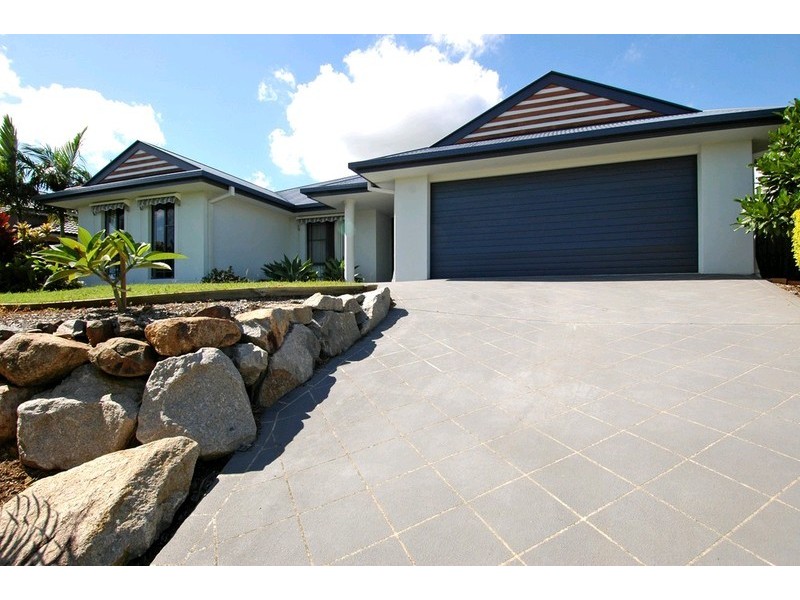 24 D’Aguilar Street, Petrie QLD 4502