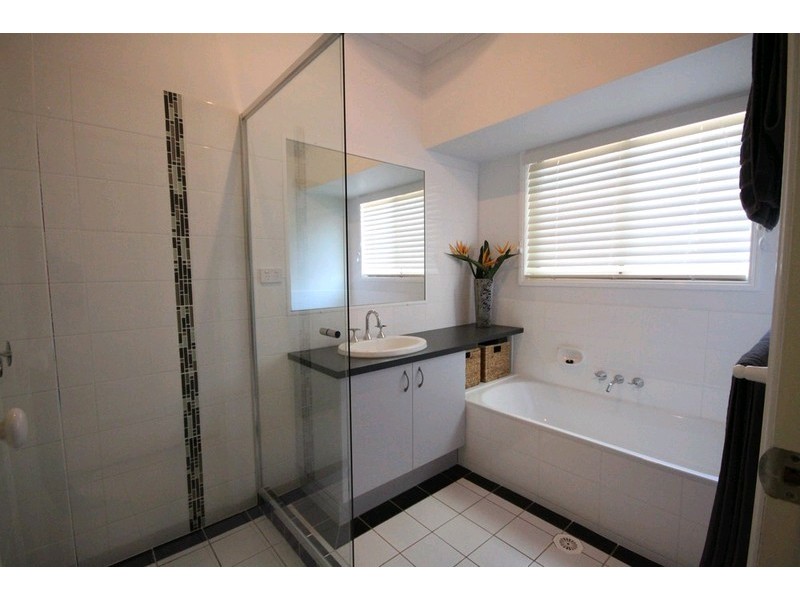 17 Karalla Court, Narangba QLD 4504