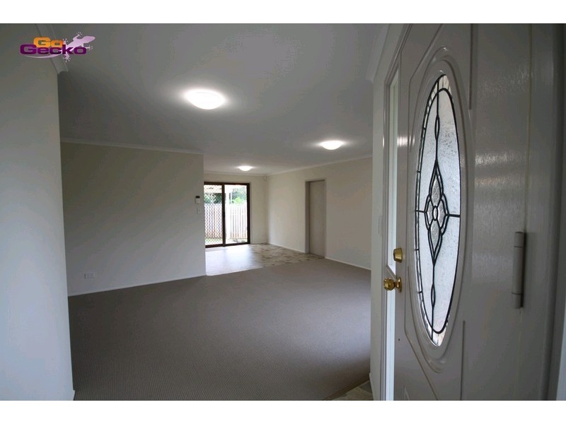 9 Glendon Court, Kallangur QLD 4503