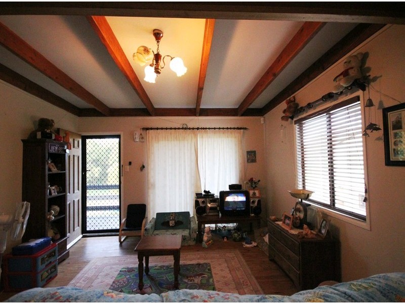 262 Duffield Road, Kallangur QLD 4503