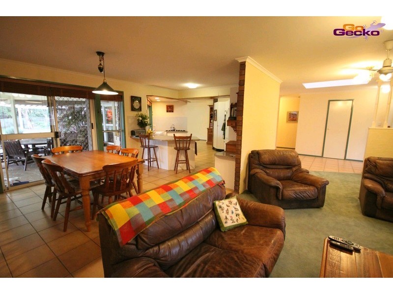 13 Owen Court, Narangba QLD 4504