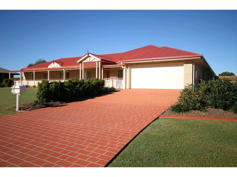 65 River Oak Way, Narangba QLD 4504