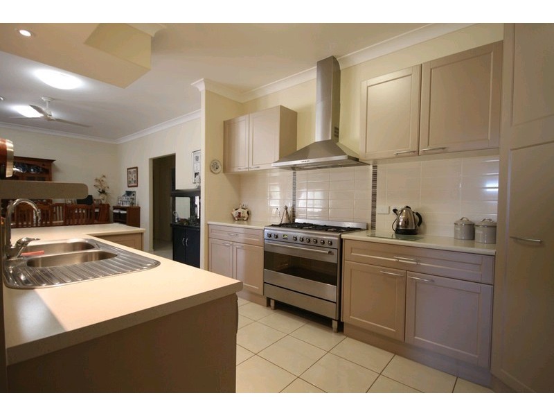 65 River Oak Way, Narangba QLD 4504