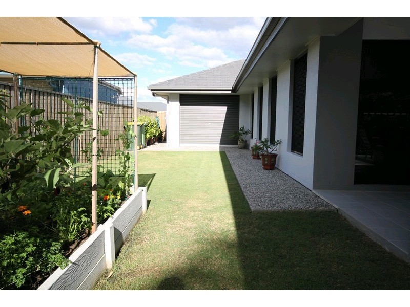 66 Maidenhair Drive, Narangba QLD 4504