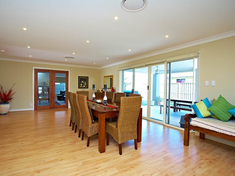 28 Yellow Robin Court, Narangba QLD 4504