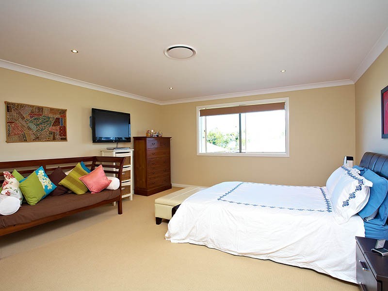 28 Yellow Robin Court, Narangba QLD 4504