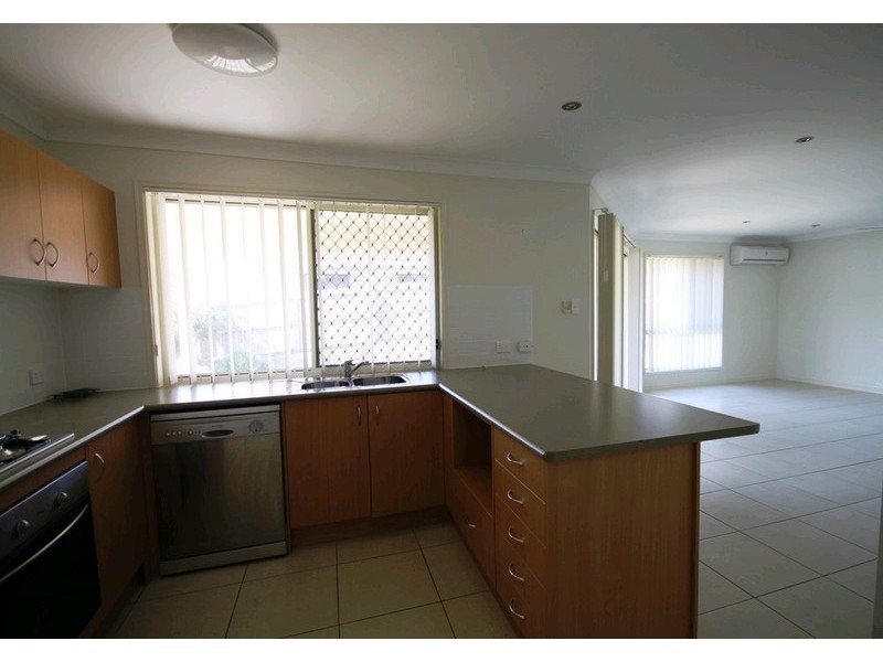 36 Tylah Street, Kallangur QLD 4503