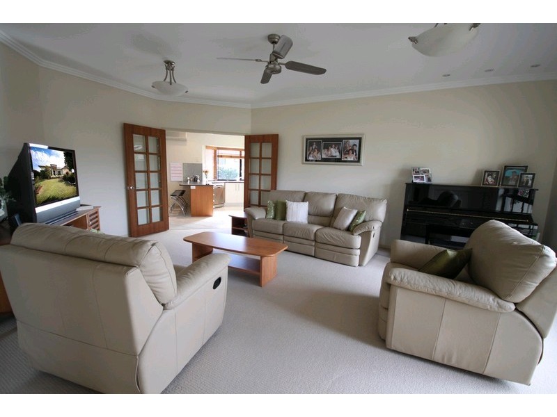 145 Forest Ridge Drive, Narangba QLD 4504