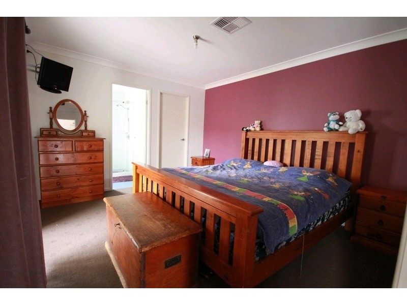 9 Juniper Court, Narangba QLD 4504