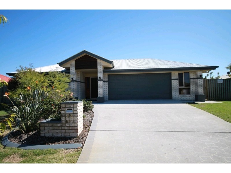 15 Bendee Court, Narangba QLD 4504