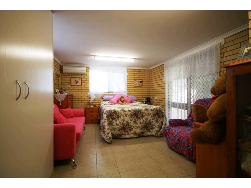 23 Loowa Street, Kallangur QLD 4503