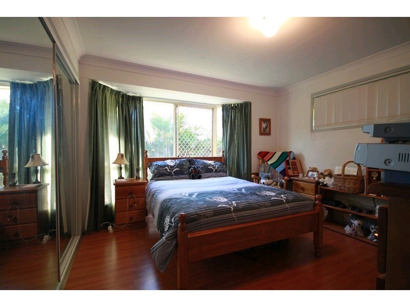 10 St Aidens Court, Kallangur QLD 4503