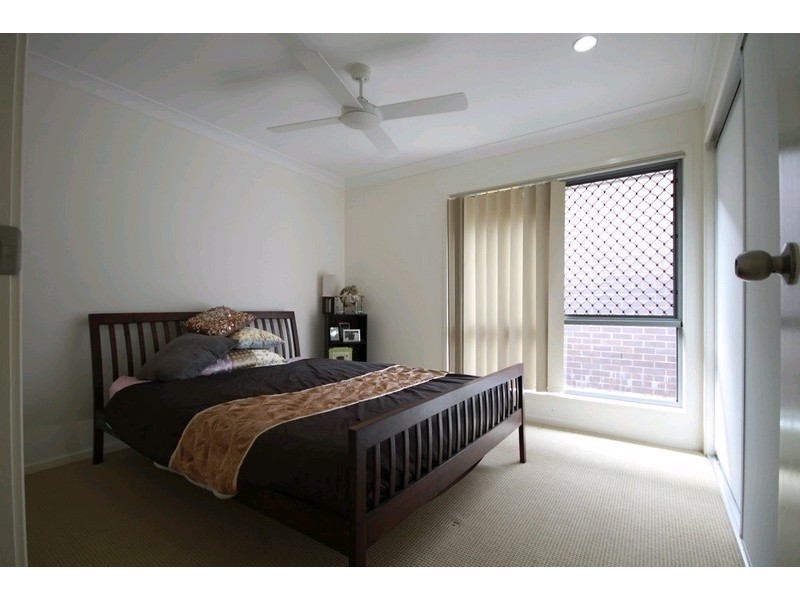 9 Jowarra Street, Kallangur QLD 4503