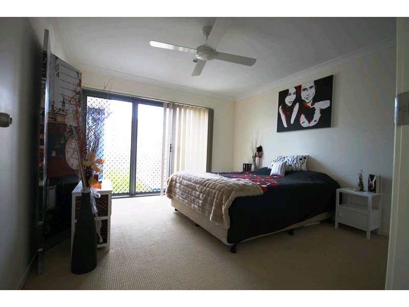 9 Jowarra Street, Kallangur QLD 4503