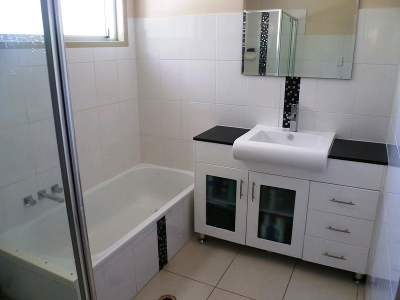 8 Kift Court, Kallangur QLD 4503