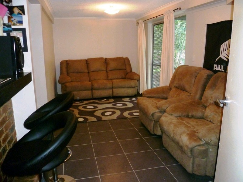 8 Kift Court, Kallangur QLD 4503