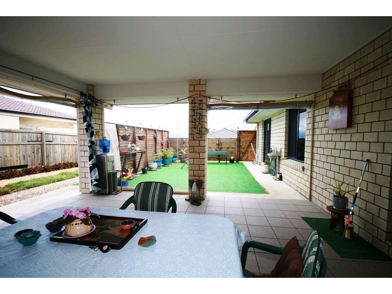 11 Rainbird Circuit, Kallangur QLD 4503
