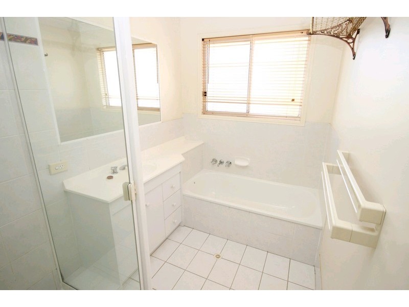 16 Bremer Court, Murrumba Downs QLD 4503