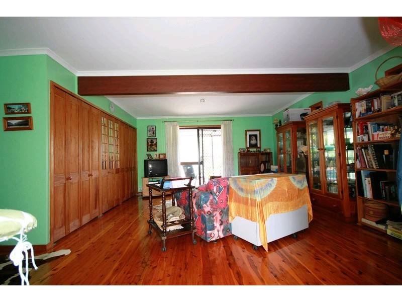 35 Arrakune Crescent, Kallangur QLD 4503