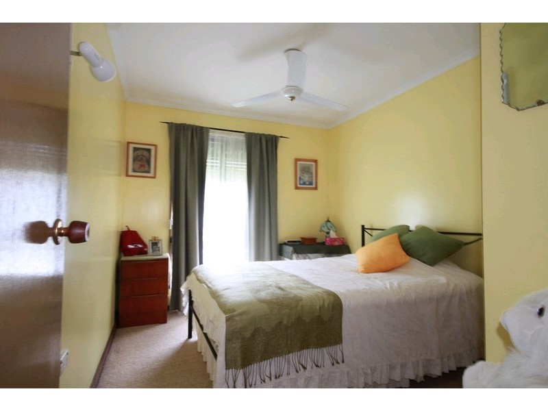 35 Arrakune Crescent, Kallangur QLD 4503