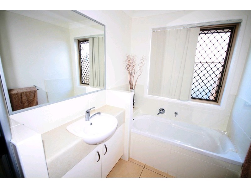 114 Glasshouse Circuit, Kallangur QLD 4503