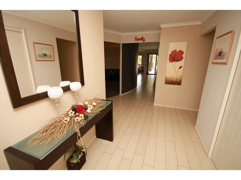 1 Kate Court, Murrumba Downs QLD 4503