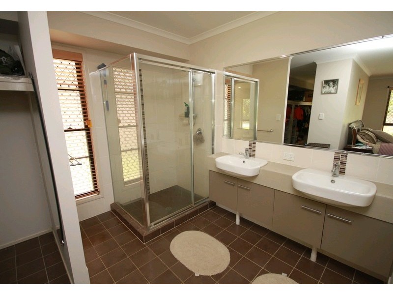 1 Kate Court, Murrumba Downs QLD 4503