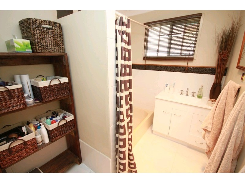 28 Andrew Street, Kallangur QLD 4503