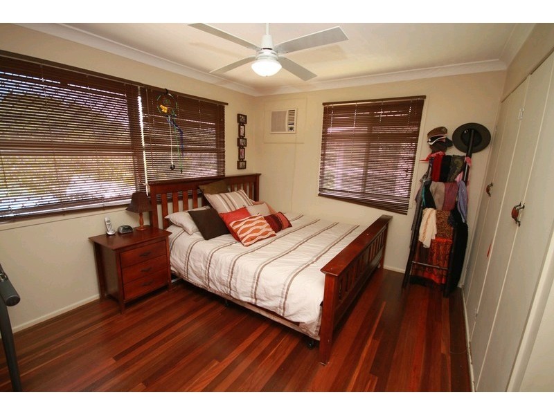 28 Andrew Street, Kallangur QLD 4503